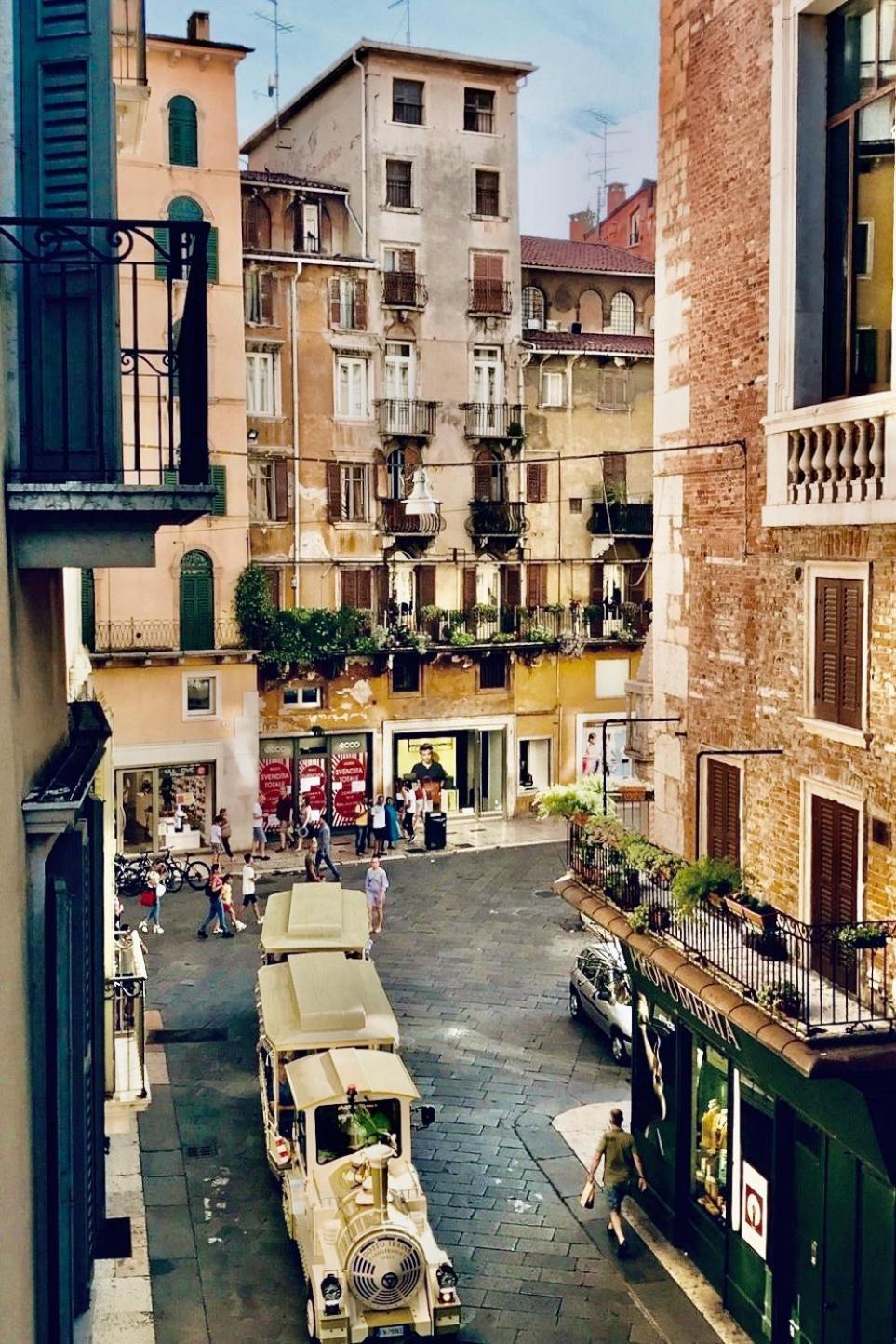 Forum Suites Verona Ngoại thất bức ảnh