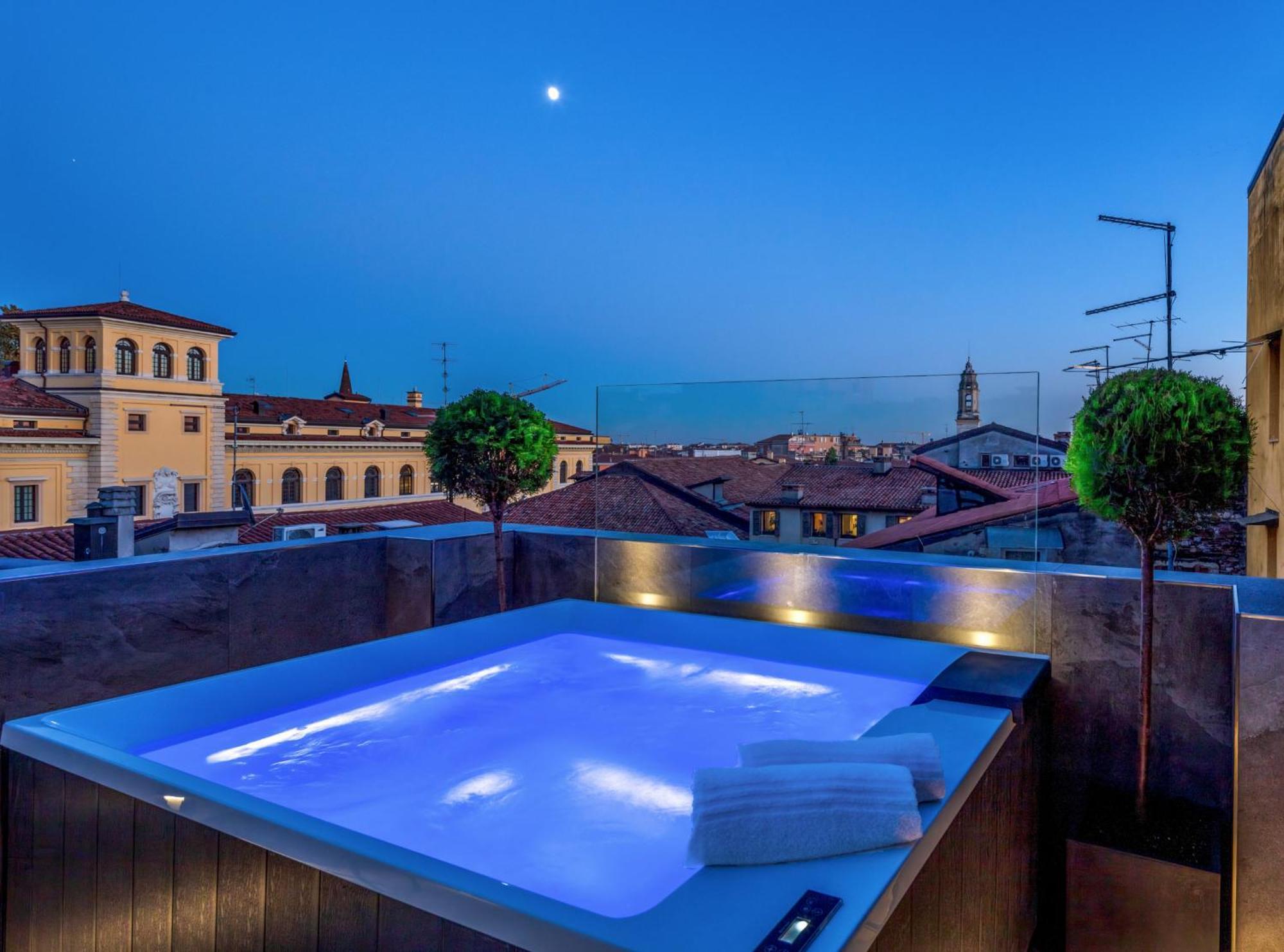 Forum Suites Verona Ngoại thất bức ảnh